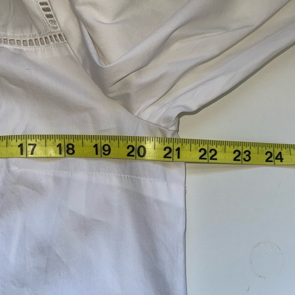 Express Ultimate Essential Shirt Straight Fit Button Down in White Large Women’s - Picture 6 of 10